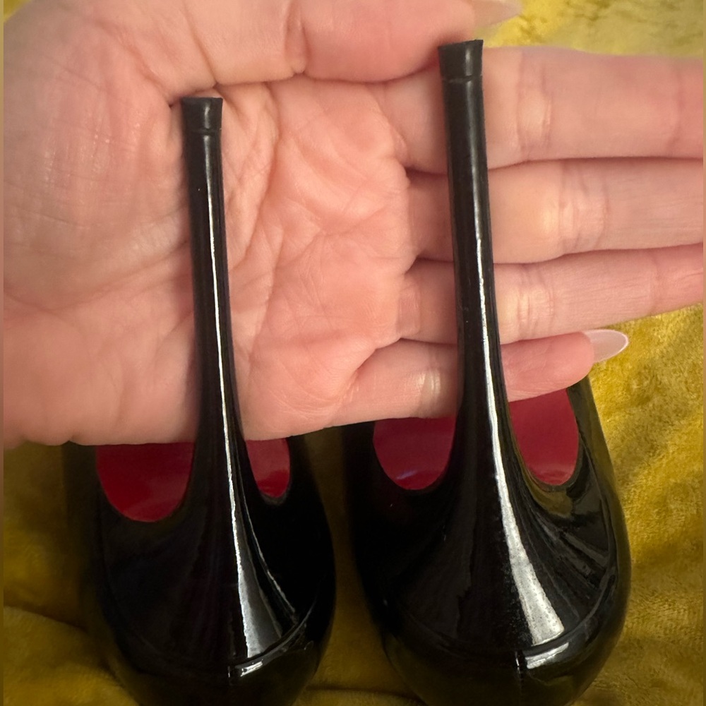 Louboutin Pigalle Follies 100 patent - Picture 5 of 9